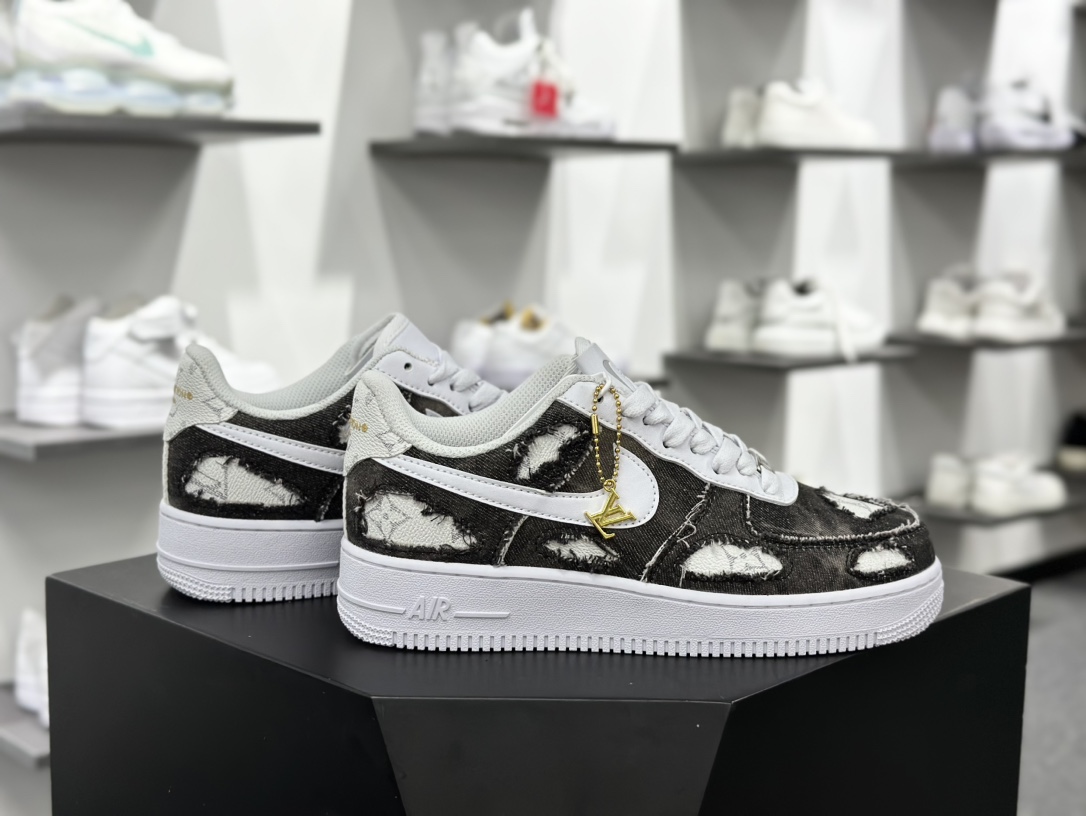 Louis Vuitton x Nike Air Force 1 07 LV8 Low”LV Monogram”空军一号板鞋“磨破牛仔水洗黑灰白”CW2288-111