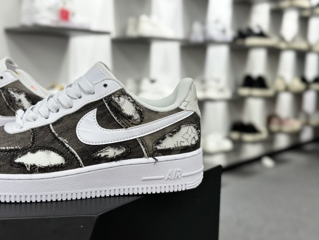 Louis Vuitton x Nike Air Force 1 07 LV8 Low”LV Monogram”空军一号板鞋“磨破牛仔水洗黑灰白”CW2288-111