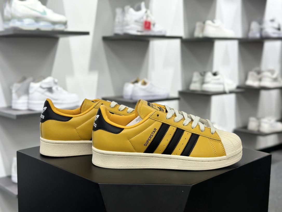 三叶草Adidas Originals Superstar”Yellow Black”经典贝壳头板鞋“皮革黄黑”HQ0498