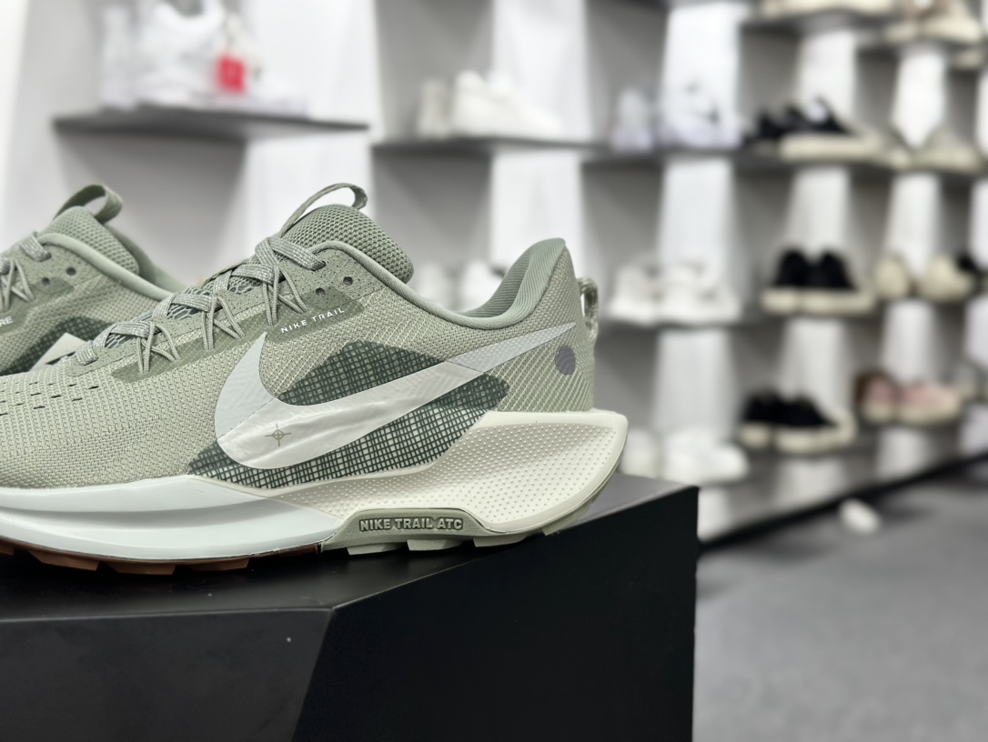 耐克Nike Reactx Pegasus Trail 5”Jade Horizon”飞马低帮户外轻量休闲运动越野慢跑鞋“玉灰绿”DV3864-304