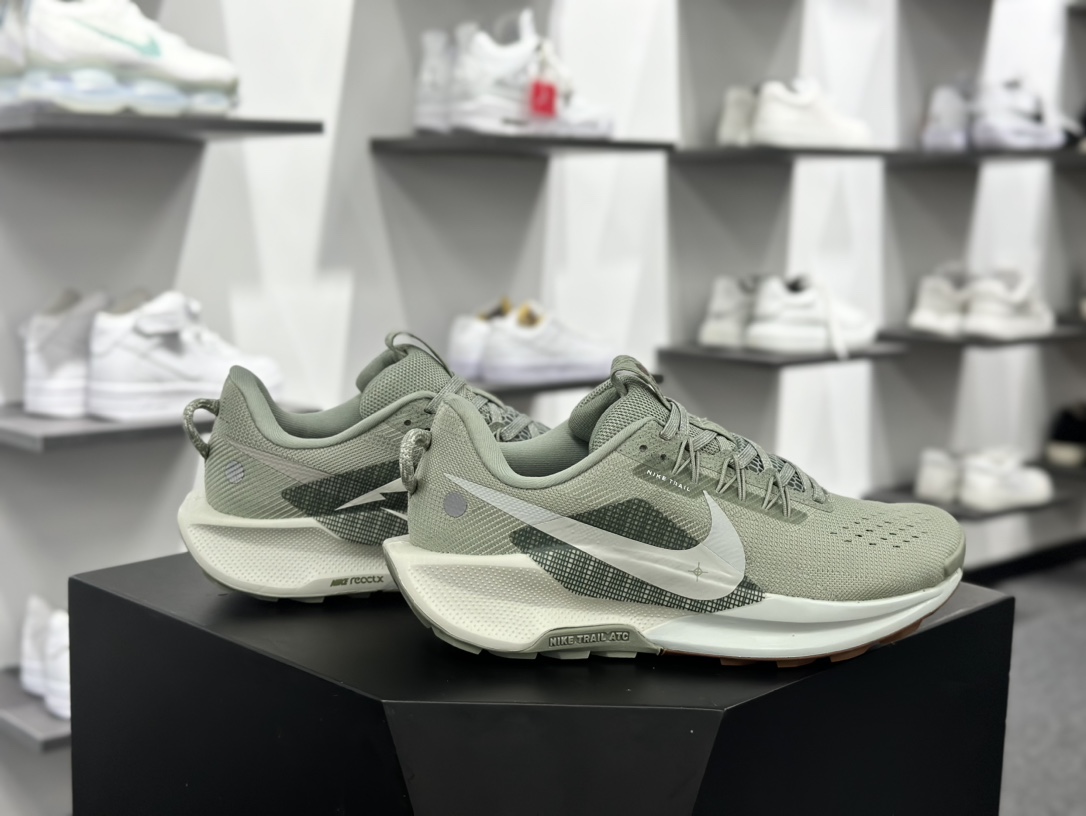 耐克Nike Reactx Pegasus Trail 5”Jade Horizon”飞马低帮户外轻量休闲运动越野慢跑鞋“玉灰绿”DV3864-304