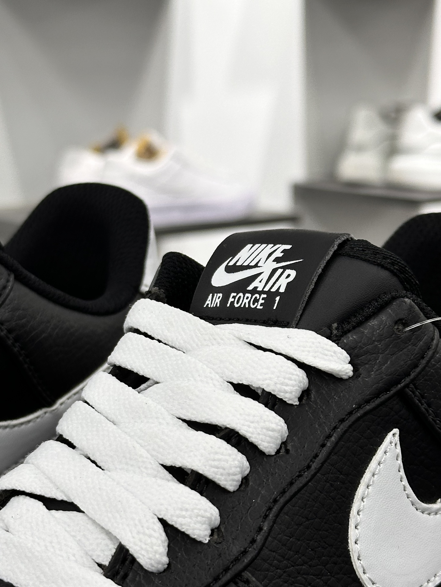 耐克Nike Air Force 1 07 Low ”Black/White”空军一号板鞋“黑白钩子涂鸦小权志龙”CI9533-081