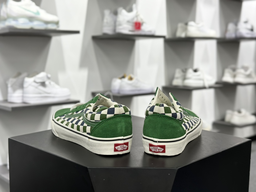 范斯Vans Old Skool Reiue 136 老茱利安136系列低帮半月包头硫化休闲运动板鞋“旧绿米白棋盘格子”VN000MT6V0N