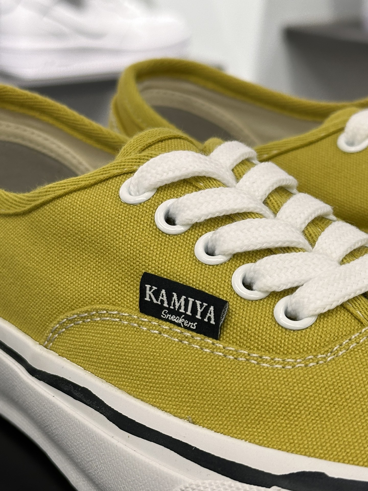 KAMIYA Vulcanize Low Sneaker 系列开口笑扭曲水线硫化滑板板鞋“帆布芥末黄白”G11FW701-MUSTARD