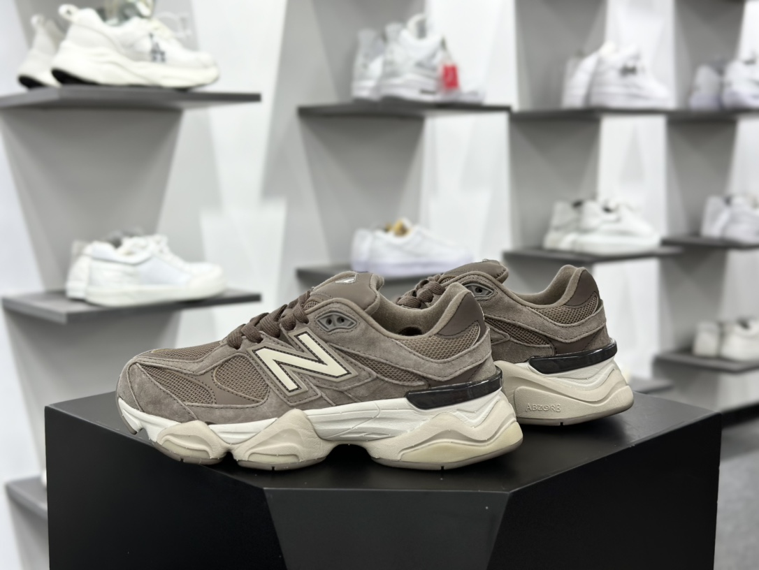 新百伦New Balance 9060”Mushroom/Brown”系列复古百搭跑步鞋“蘑菇棕米白”U9060JMR