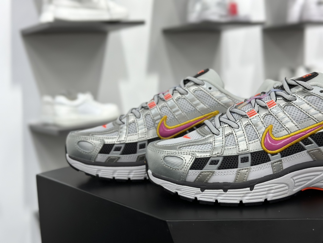 耐克Nike P-6000 Premium”Silver/Laser Fuchsia”系列低帮慢跑鞋“子弹银粉黄黑”BV1021-100