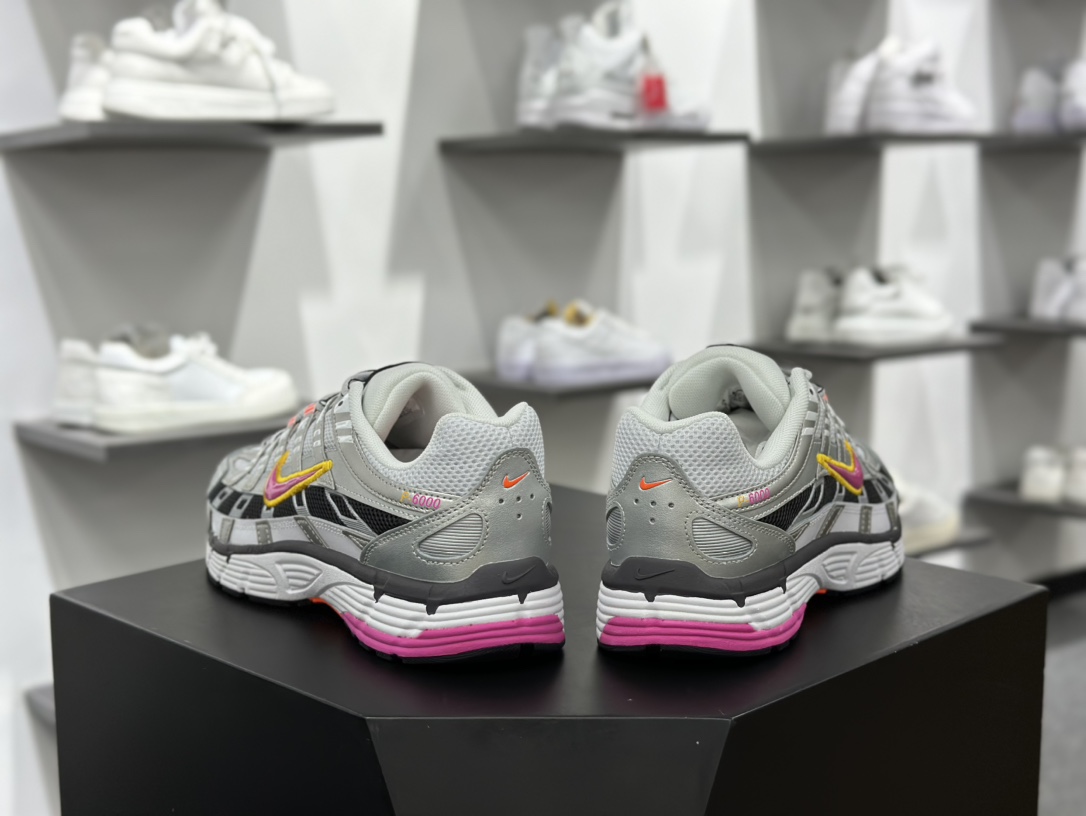 耐克Nike P-6000 Premium”Silver/Laser Fuchsia”系列低帮慢跑鞋“子弹银粉黄黑”BV1021-100