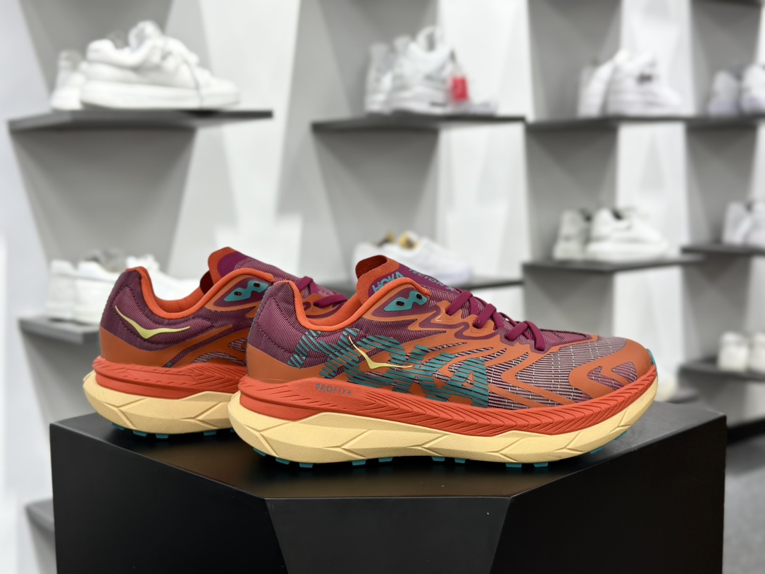 Hoka One One Tecton X 2 M 钛氪动X2系列低帮慢跑鞋“网织橙玫粉水绿”1134516/CJFL