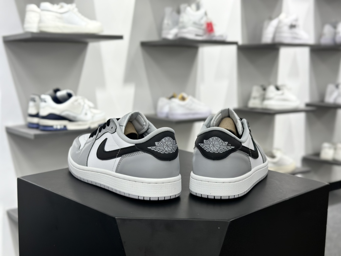 耐克Nike Air Jordan 1 Retro Low OG”Barons”AJ1乔丹一代低帮篮球鞋“OG烟灰白黑钩子”CZ0790-110