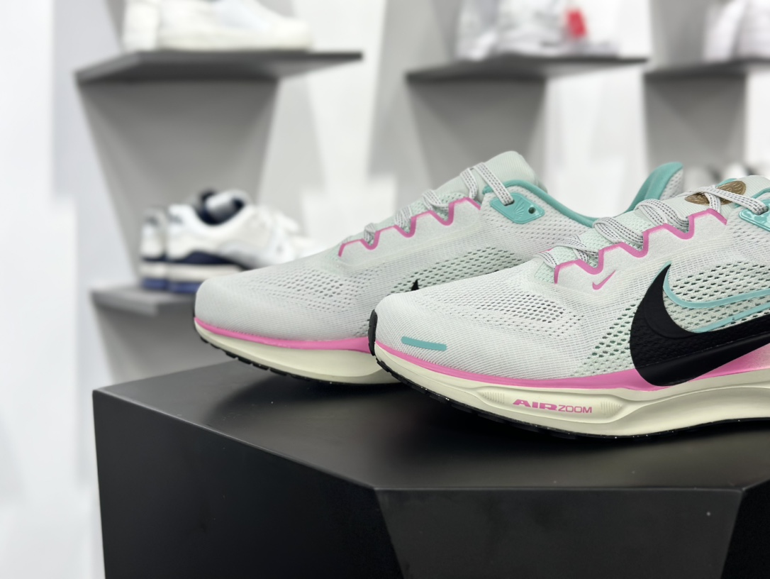 耐克Nike Air Zoom Pegasus 41 Premium”Whit Pink/South Coast Blue”41代超级慢跑鞋“网织白南海岸蓝粉”HM3703-161