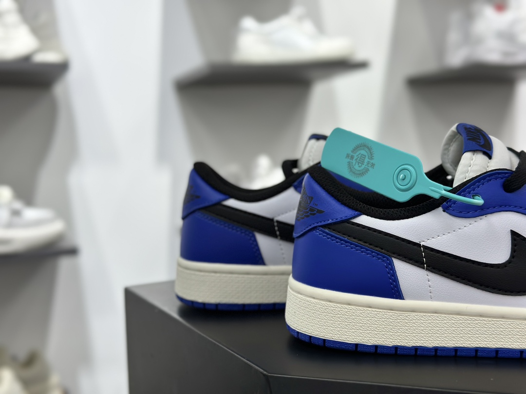 耐克Nike Air Jordan 1 Retro Low OG”Game Royal”AJ1乔丹一代篮球鞋“OG游戏皇家蓝白小闪电”CZ0790-140