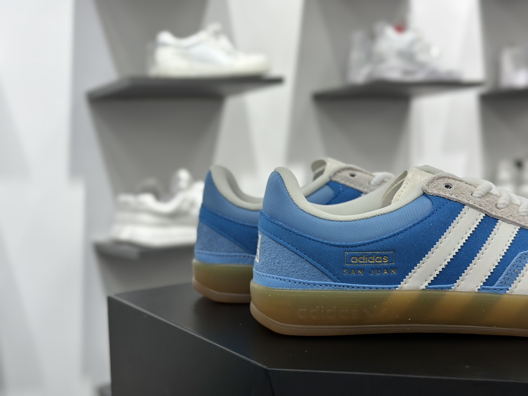 坏痞兔Bad Bunny x AD Gazelle Indoor Trainers ”Benito”羚羊内训系列低帮风板鞋“联名白蓝变形鞋头”IF9734