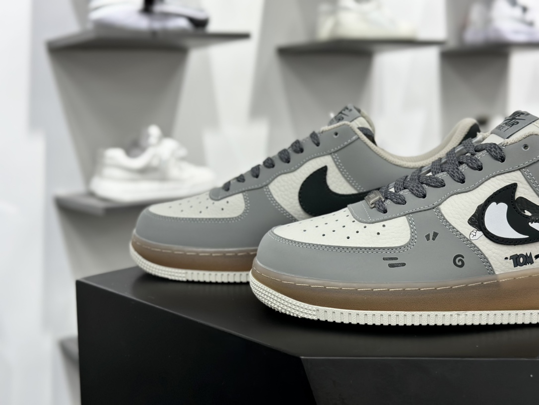 NIKE Air Force 1‘07 Low ”Tom“ “#汤姆猫” 空军一号低帮休闲板鞋 CW1888-806