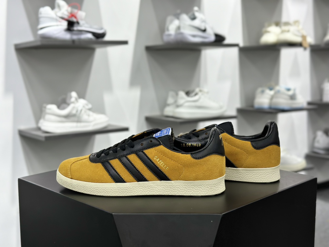 adidas Originals Gazelle INdoor 三叶草休闲防滑耐磨低帮板鞋 JP52833211