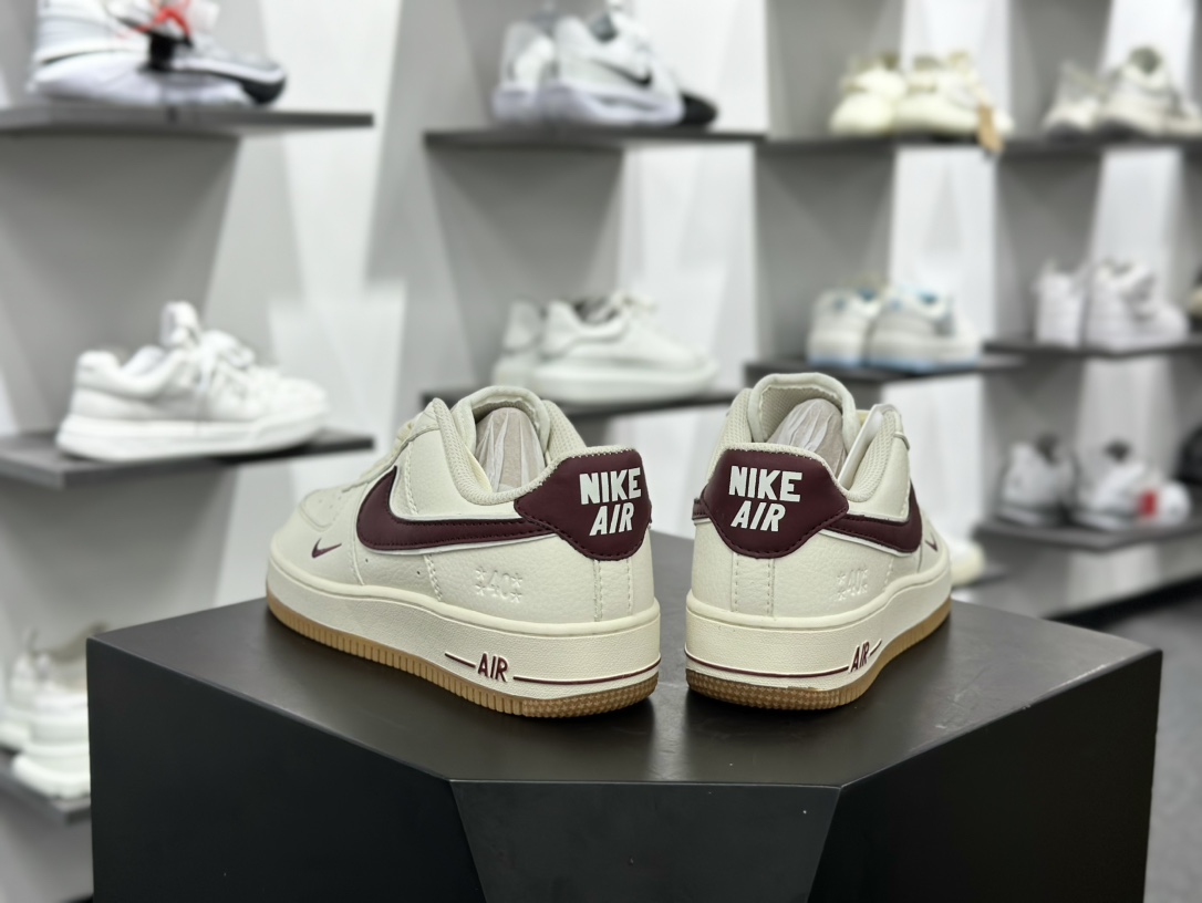 Nike Air Force 1 Low 07 40周年 白红小钩 WA0531-308