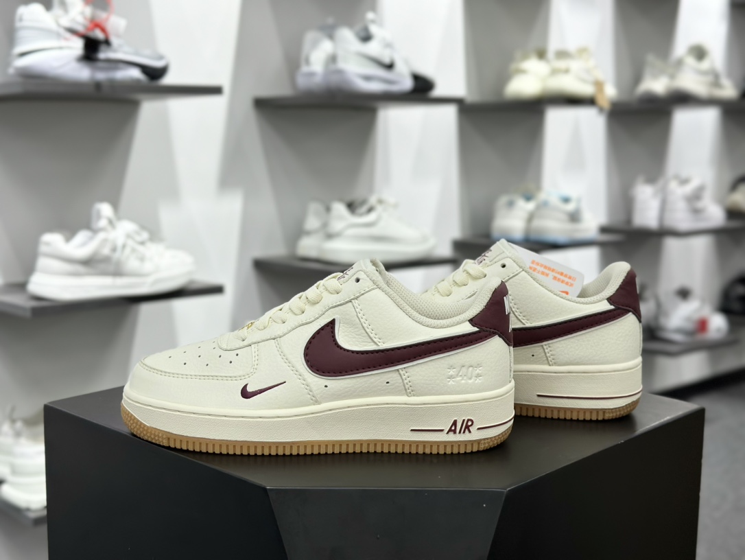 Nike Air Force 1 Low 07 40周年 白红小钩 WA0531-308