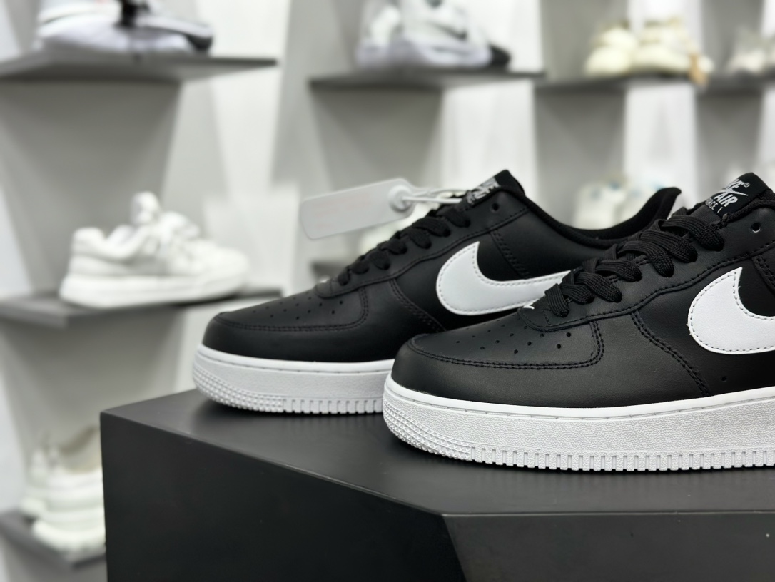 Air Force 1 Low 黑白 FV5948-001