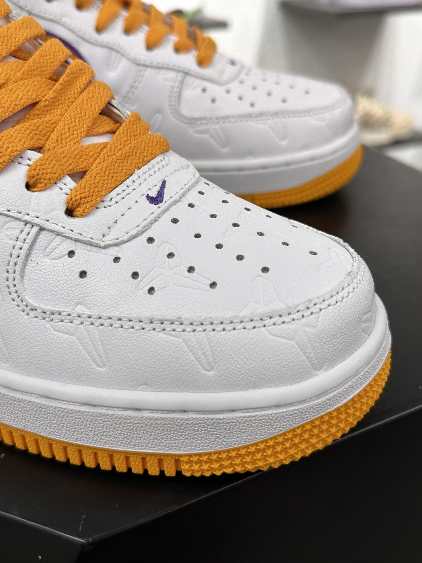 路易威登Louis Vuitton x Nike Air Force 1 07 LV8”White/Yellow/LV Monogram”空军一号板鞋“皮革白黄灰LV老花”DR9868-700