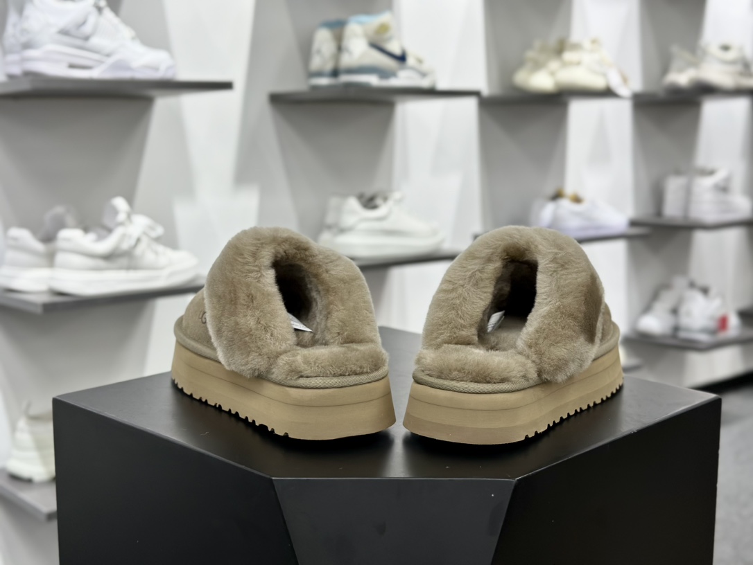 （三层厚底） UGG Coquette 懒人拖鞋三层加厚