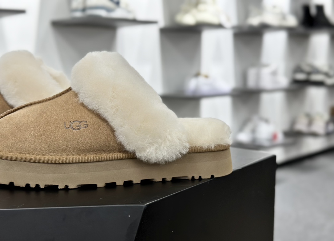 两层厚底） UGG Coquette 懒人拖鞋两层加厚