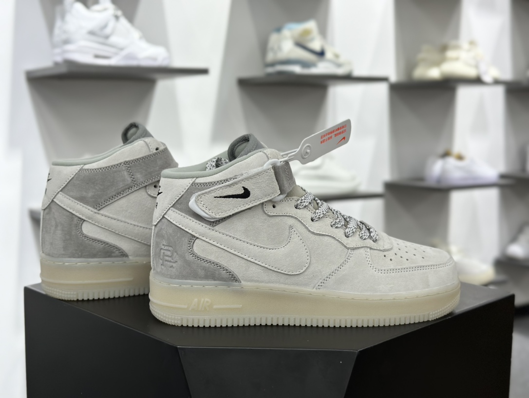 Reigning Champ x Nike Air Force 1 '07 Mid空军一号经典中帮板鞋“麂皮浅灰暗灰透明底”807618-300