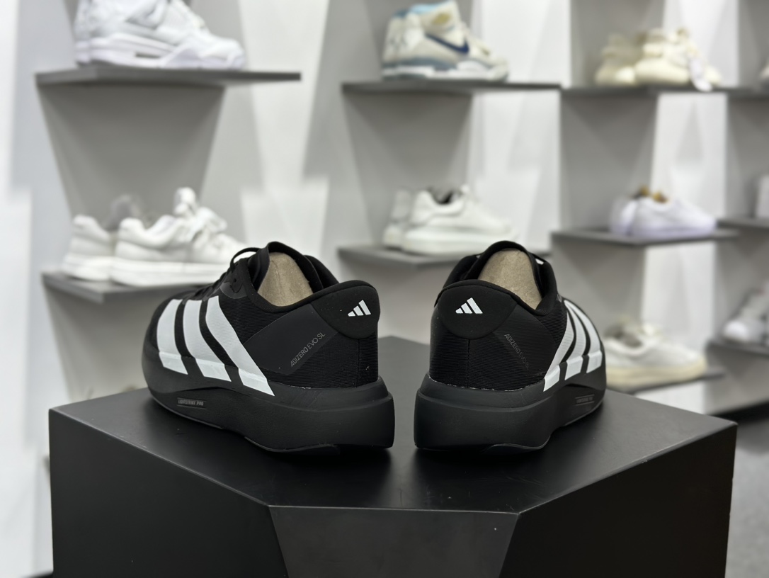 阿迪达斯Adidas Adizero Eva SL M”Black White”零度进化版系列低帮慢跑鞋“网织黑白”JP7149