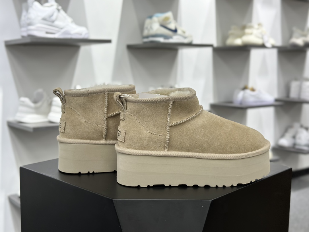 UGG W Classic Ultra Mini Platform Bovelty 新奇增强厚底短靴“可乐深棕加绒”1135092-CHE