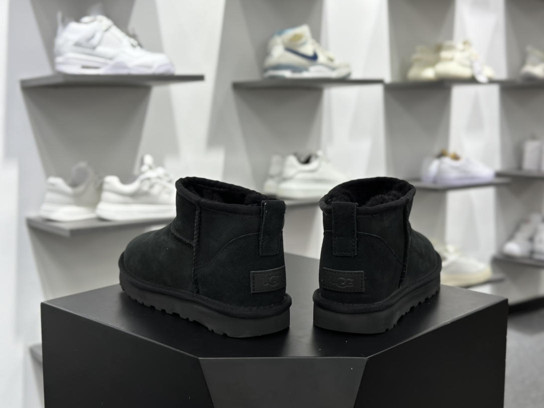 品牌UGG W Classic Ultra Mini 经典迷你超短系列8.9cm短筒加绒休闲百搭短靴“黑色加绒”1116109-BLK