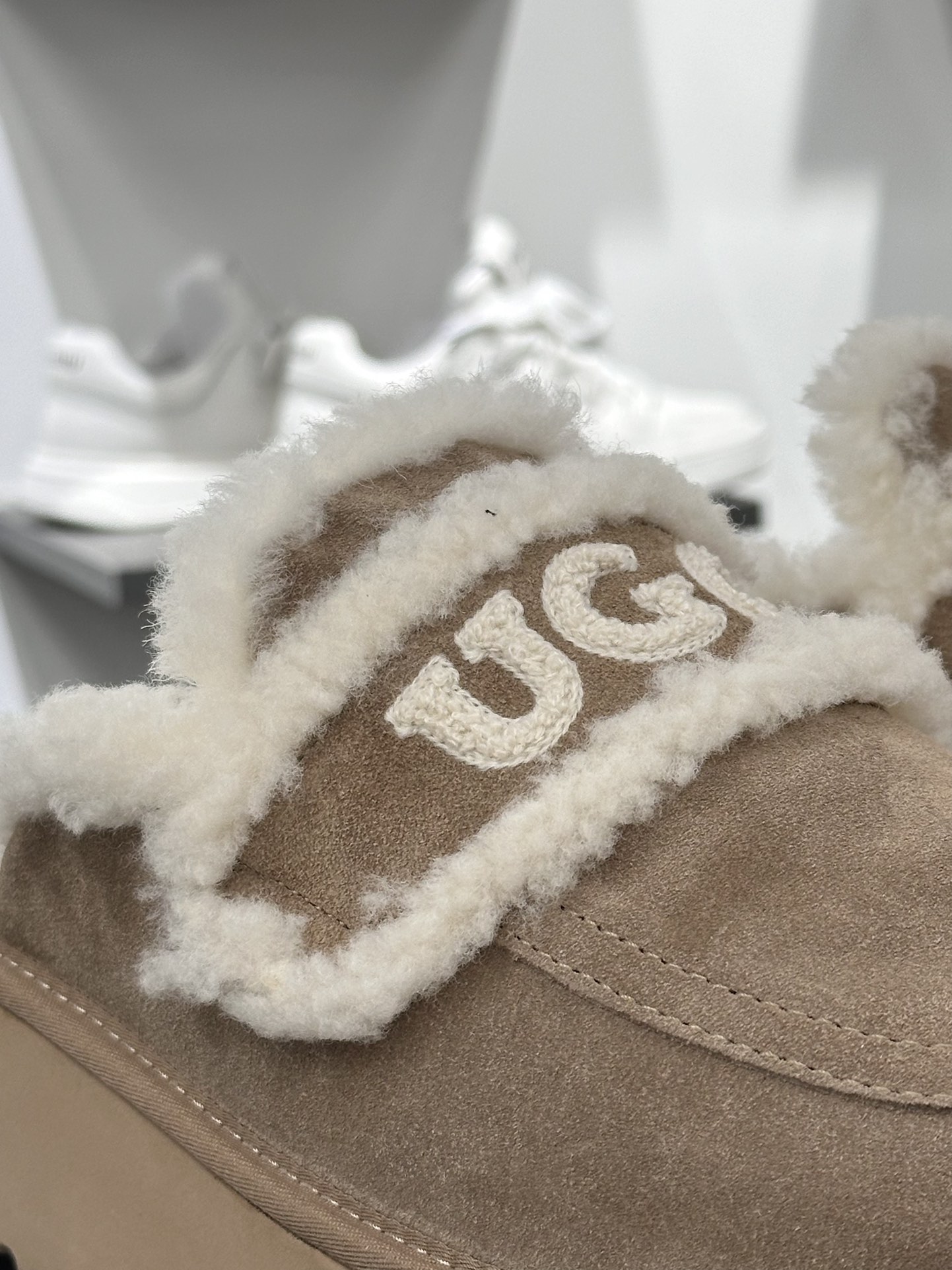 UGG W Classic Coquette Clog Slipper II 科凯特保暖露跟厚底半拖鞋“深卡其加绒”OB938/KHAKI