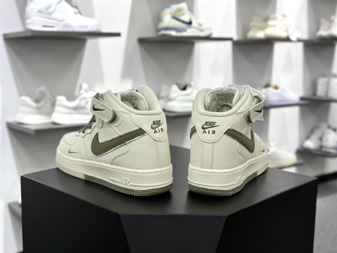 耐克Nike By You Air Force 1'07 Mid Retro 空军一号系列经典中帮板鞋“米白橄榄棕银叠钩小钩”XL0236-231