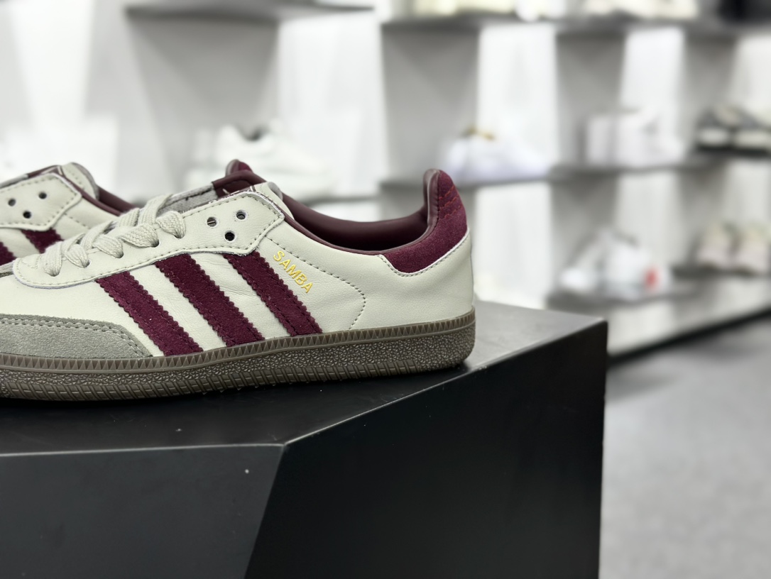 三叶草Adidas Originals Samba OG”Putty Grey Maroon”桑巴舞板鞋“奶灰栗子酒红焦糖底”ID1482