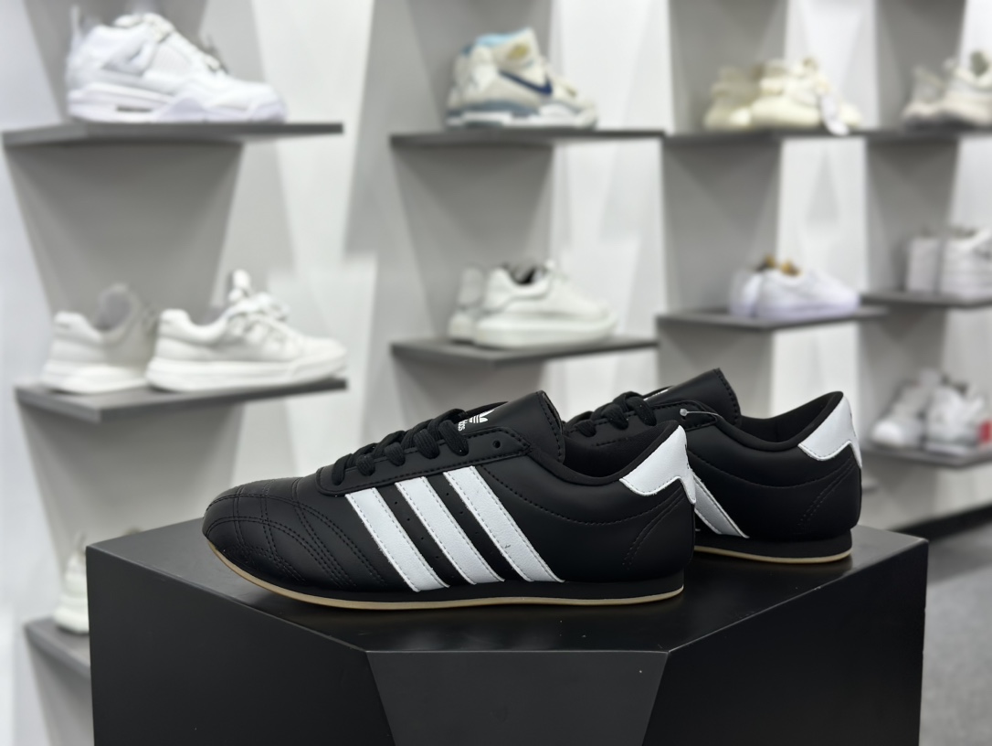 Adidas Originals Superstar ”Black Sliver”经典贝壳头系列低帮板鞋“皮革黑银漫游蜘蛛”EG4959