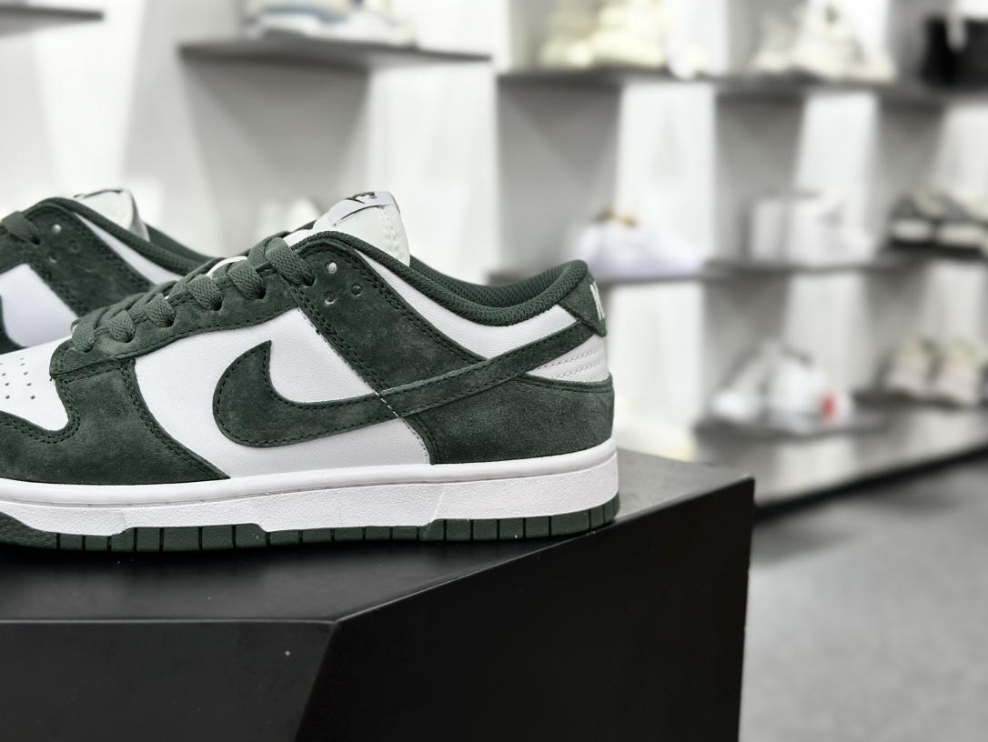 Nk Dunk Low ”Photon Dust” 光子灰白配色 SB低帮休闲板鞋 HF4299-001