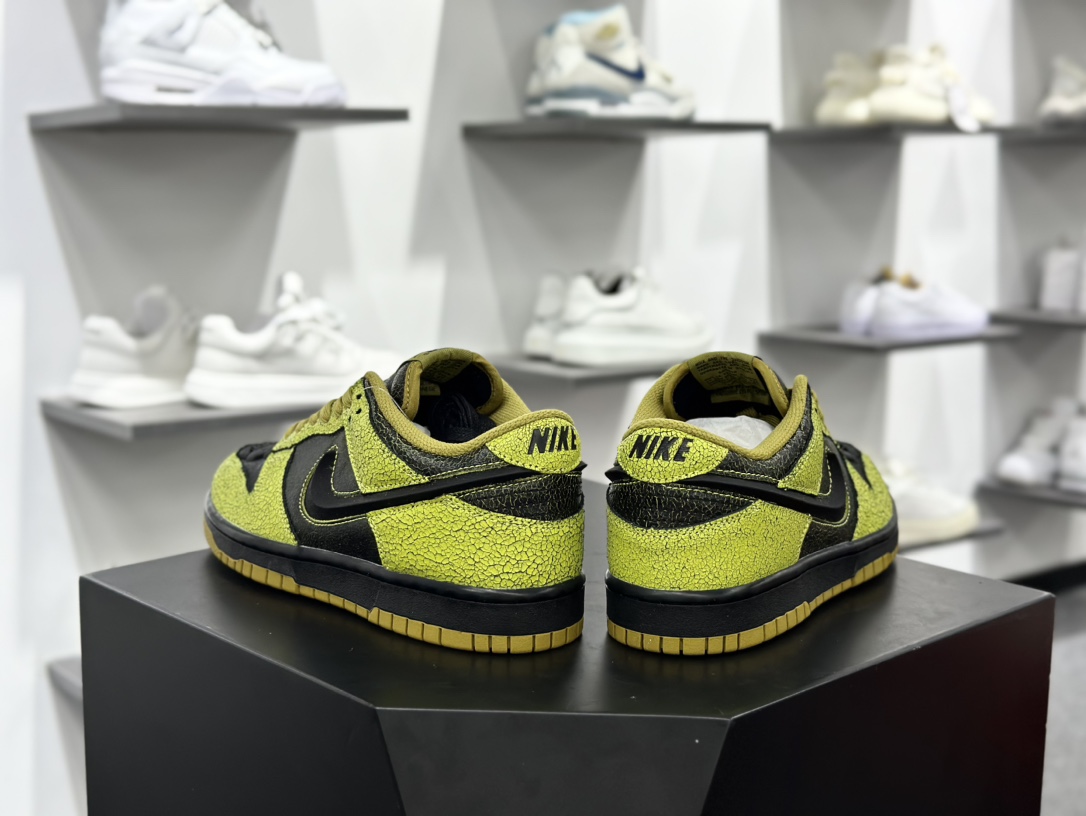 NK SB Dunk Low 万圣节限定黑绿 HV6103-300