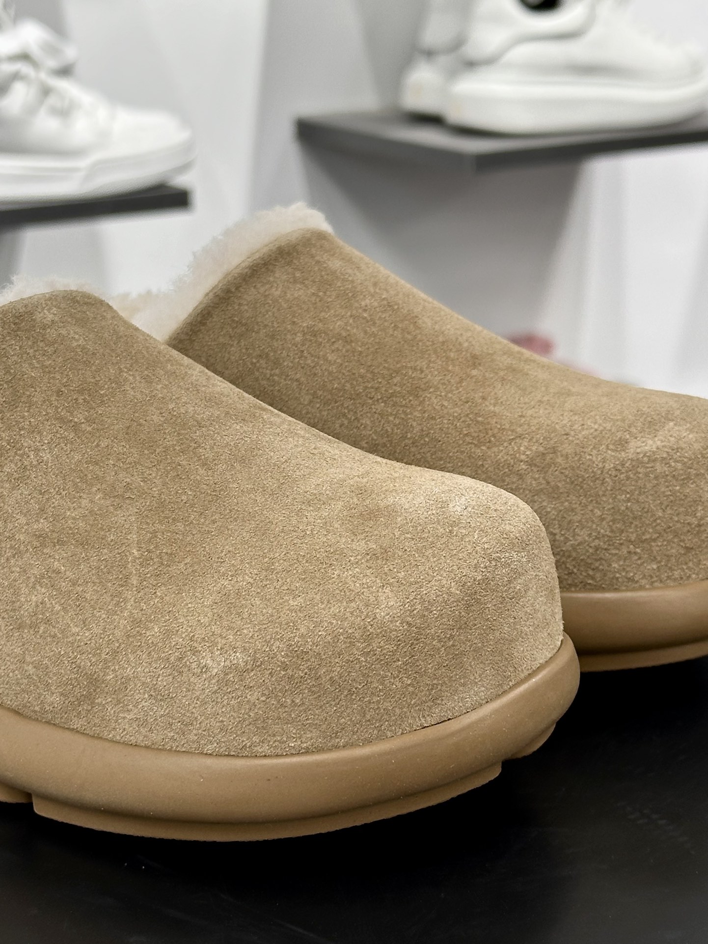 UGG W UGG Winter Mule Slippers 温特系列时尚居家穆勒风包半拖鞋“羚羊棕加绒”1155888/ALP