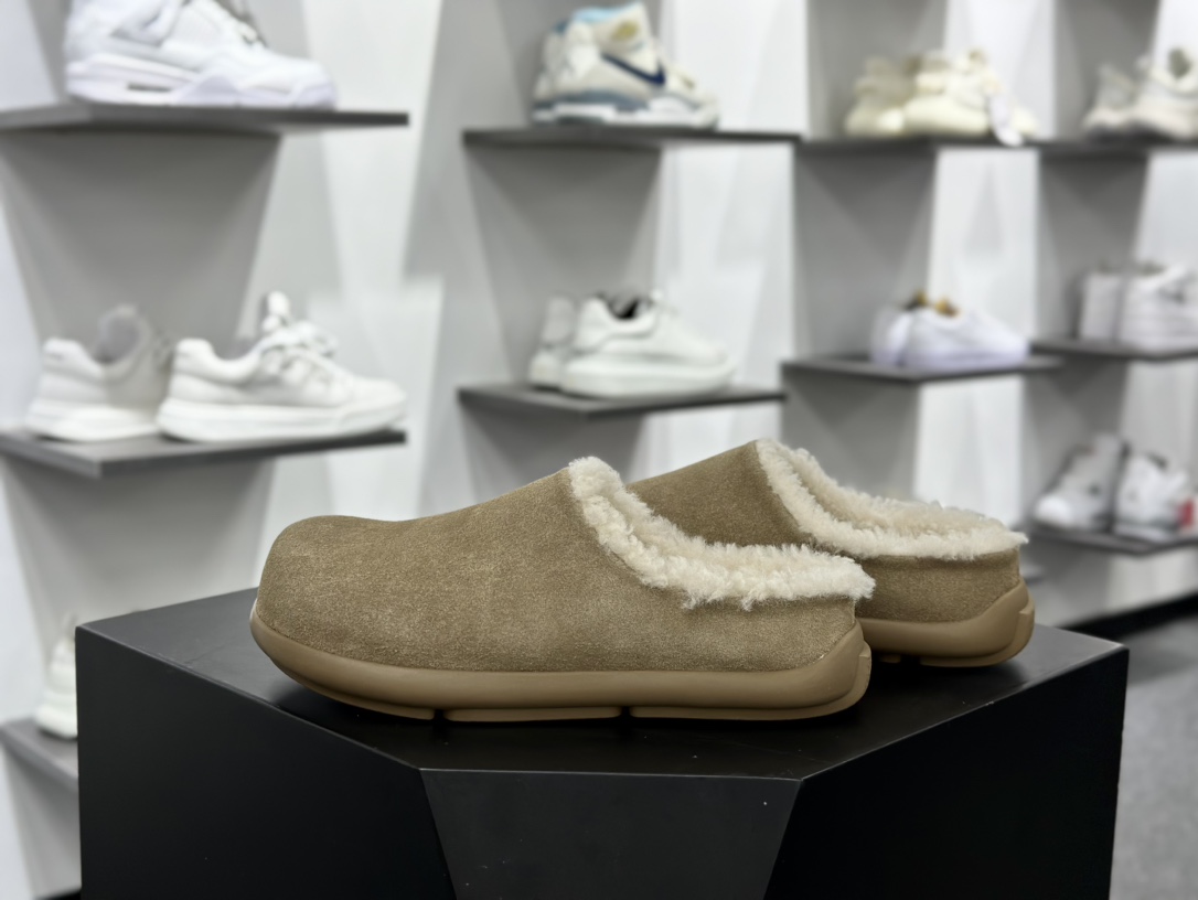 UGG W UGG Winter Mule Slippers 温特系列时尚居家穆勒风包半拖鞋“羚羊棕加绒”1155888/ALP