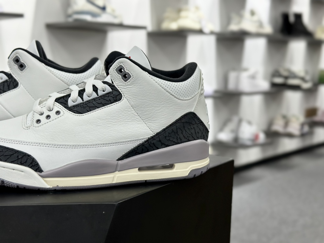 耐克Nike Air Jordan 3 Retro”Cement Grey”迈克尔·乔丹AJ3代中帮复古休闲运动文化篮球鞋“白水泥深灰爆裂纹”CT8532-106