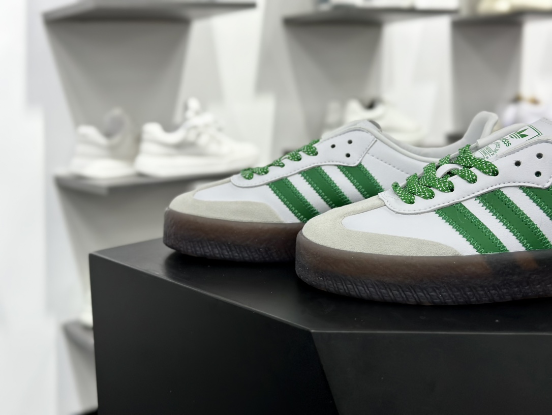 阿迪达斯Adidas Originals Sambae”Dark Green”桑巴舞板鞋“皮革白深绿焦糖底”IE9105