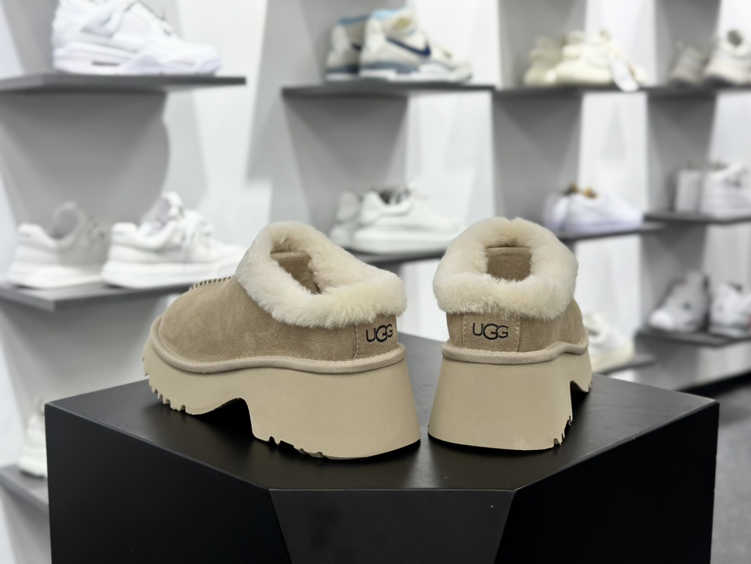 UGG W New Heights Cozy Clog 新高地缝线系列加厚拖鞋“芥菜籽色加绒”1162510-MDSD