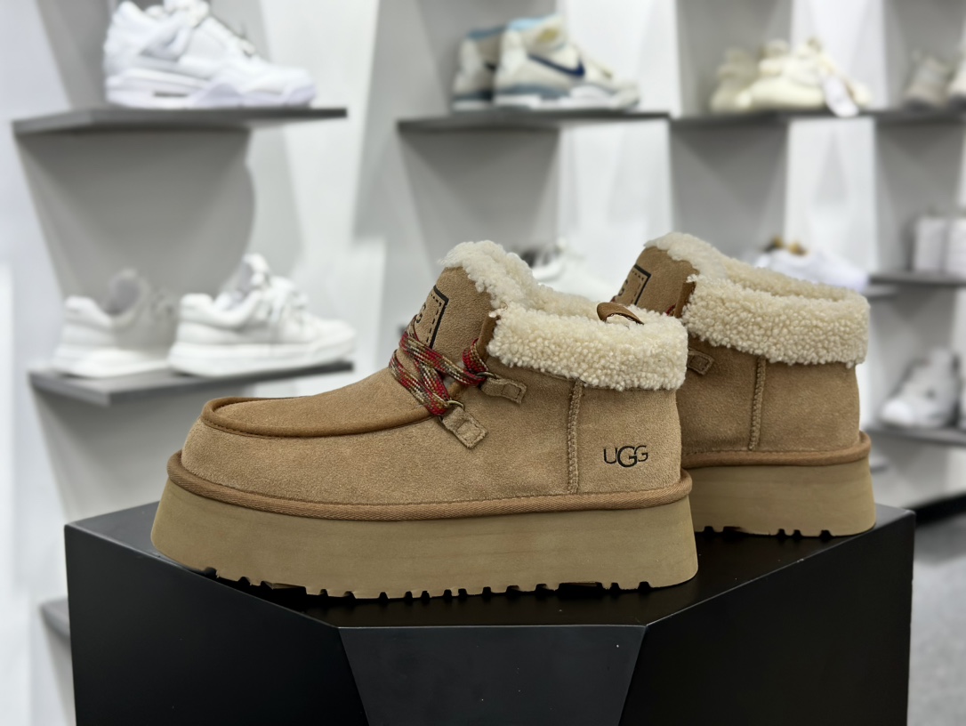 UGG W Funkarra Cabin Cuff 芙卡拉系带系列增高加厚羊毛厚绒休闲运动雪地便鞋“栗子棕加绒”1143954-CHE