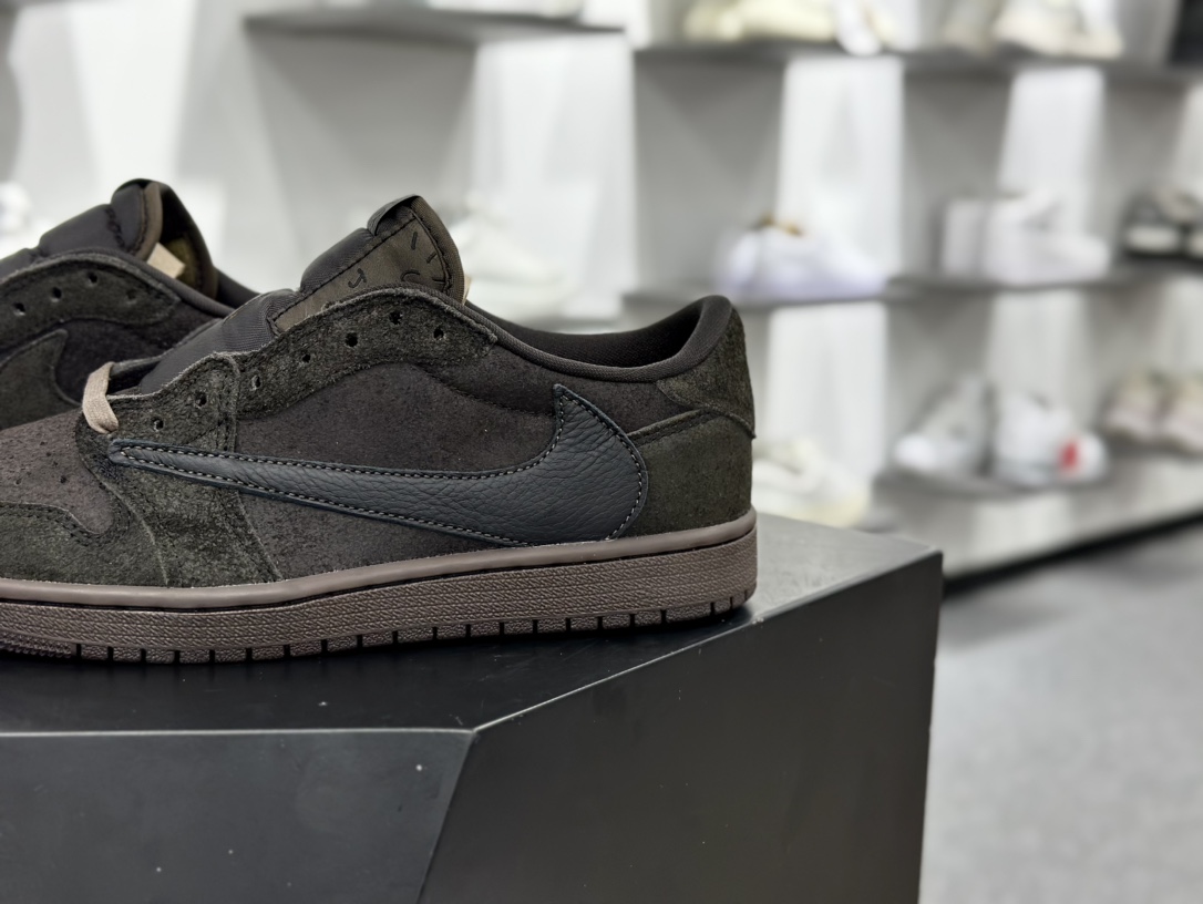 Travis Scott X Nike Air Jordan 1 Low OG SP”Velvet Brown”AJ1乔丹一代篮球鞋“TS联名咖啡棕黑倒钩11.0”DM7866-202