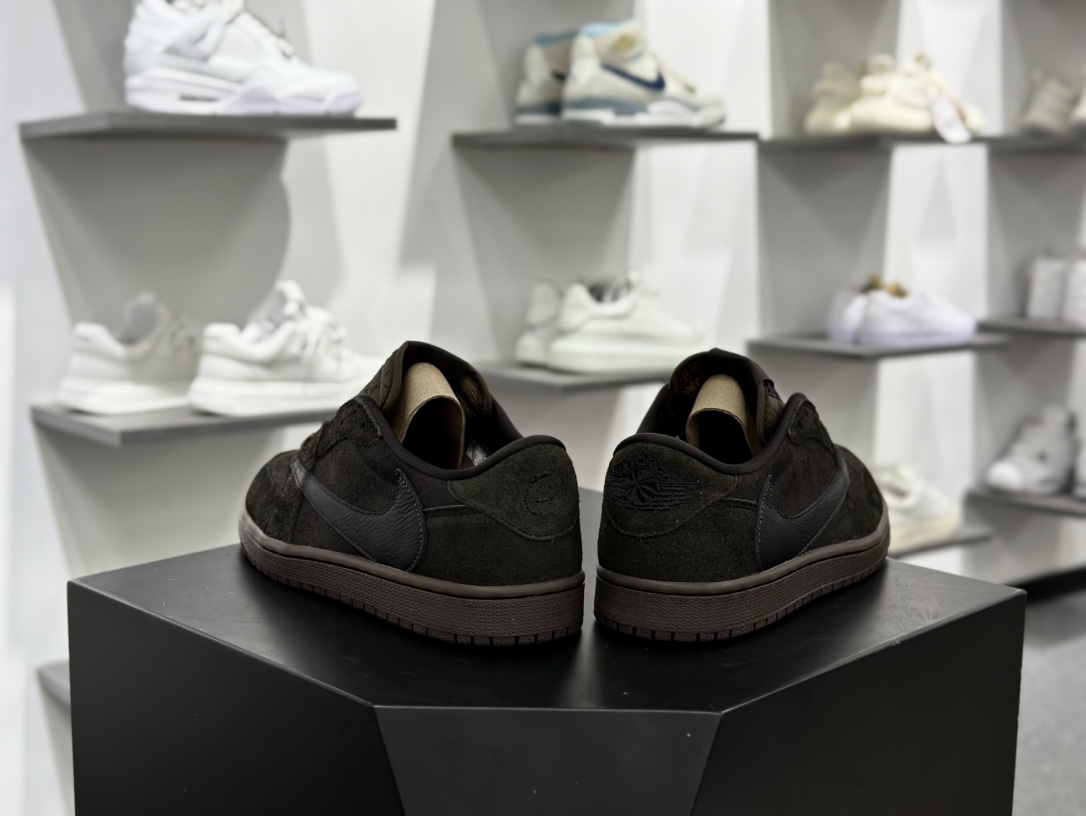 Travis Scott X Nike Air Jordan 1 Low OG SP”Velvet Brown”AJ1乔丹一代篮球鞋“TS联名咖啡棕黑倒钩11.0”DM7866-202