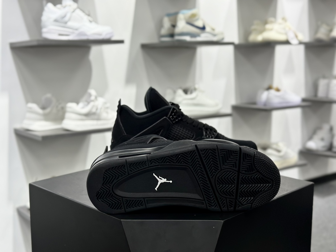 耐克Nike Air Jordan 4 Retro”Black Cat”AJ4代中帮篮球鞋“黑猫麂皮黑武士”CU1110-010