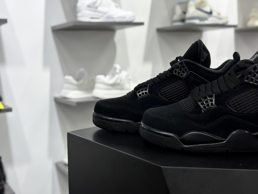 耐克Nike Air Jordan 4 Retro”Black Cat”AJ4代中帮篮球鞋“黑猫麂皮黑武士”CU1110-010