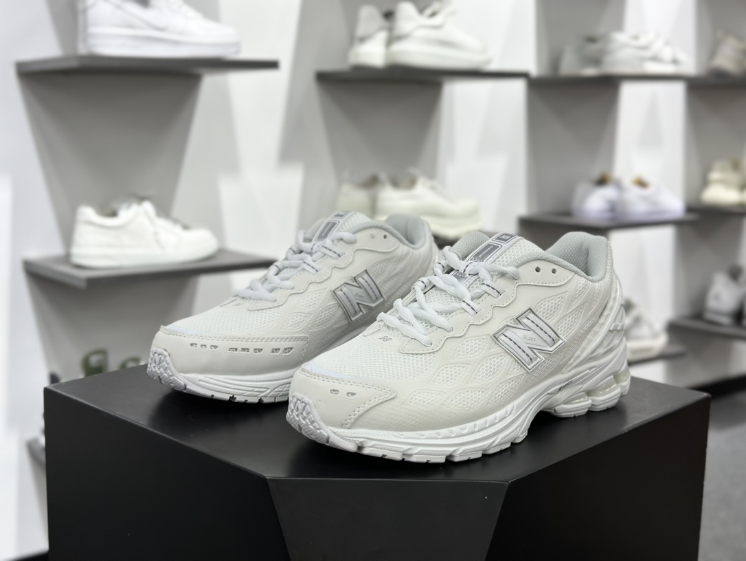 新百伦New Balance M1906R”Fantom Fit”系列低帮复古慢跑鞋“全白反光骨骼” U1906WFC