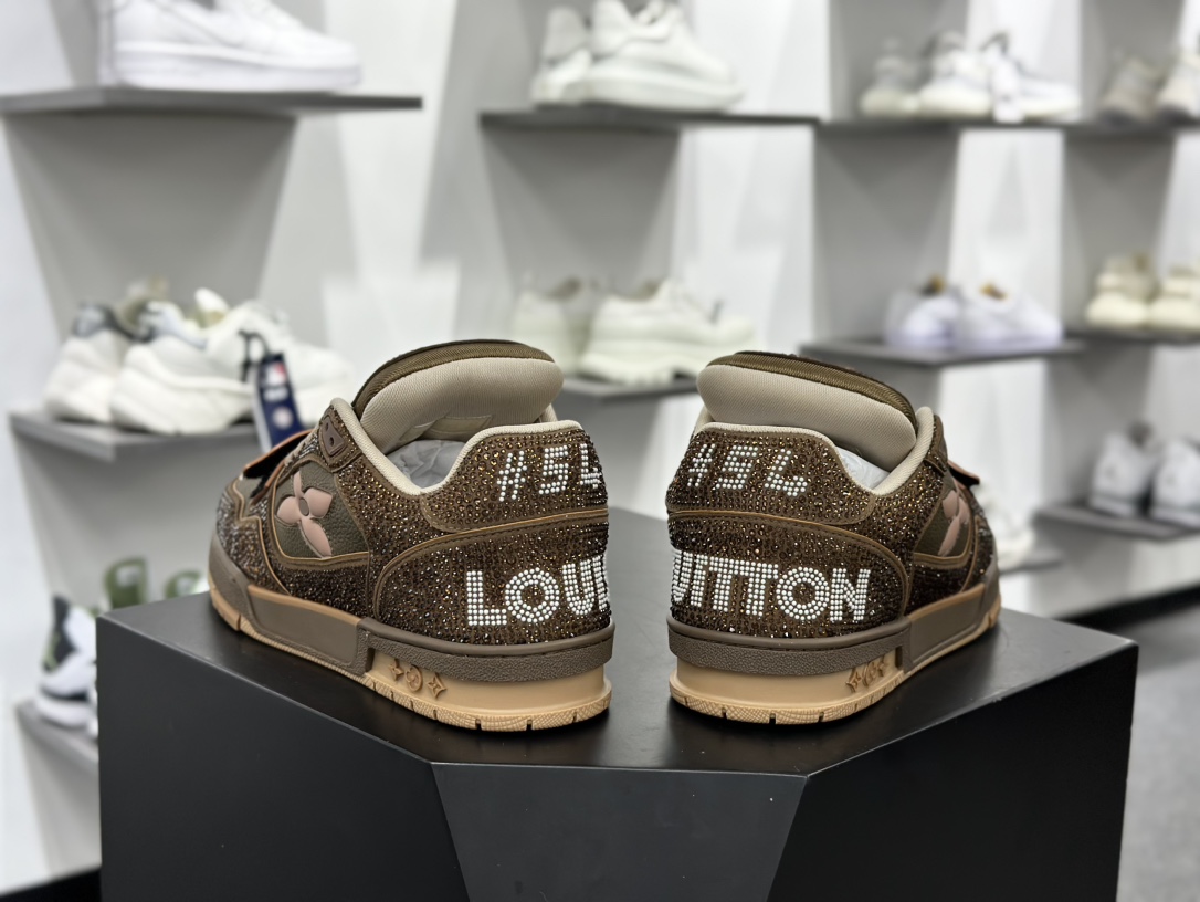 LV Trainer 原版完美楦型 佛山里水大厂出产 品控胜过市面百分之98同价位版本 TPU大底材料