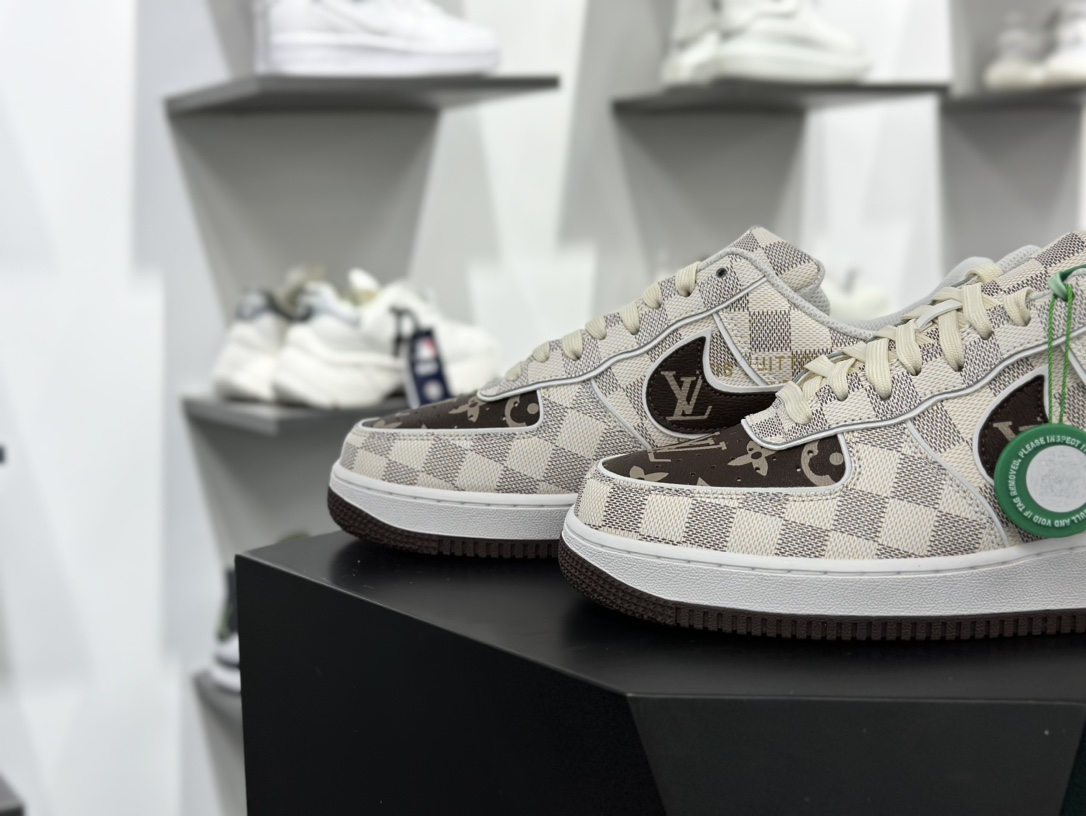 Louis Vuitton x Nike Air Force 1'07 LV8 Low”Damier Azur/Brown/LV Monogram”空军一号板鞋“米白深棕棋盘格子” LD4631-202