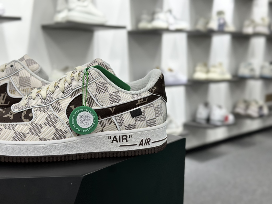 Louis Vuitton x Nike Air Force 1'07 LV8 Low”Damier Azur/Brown/LV Monogram”空军一号板鞋“米白深棕棋盘格子” LD4631-202