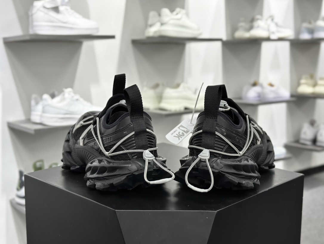 巴黎世家BALENCIAGA Hike Trail Sneaker 徒步旅行15代系列低帮慢跑鞋“黑银抽绳”804921 WHIKE 1000