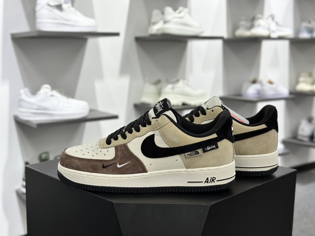 北面The North Face x Stussy x Nike Air Force 1 07 Low”TNF”空军一号板鞋“联名深棕米卡其黑斯图西北面” KK1988-018